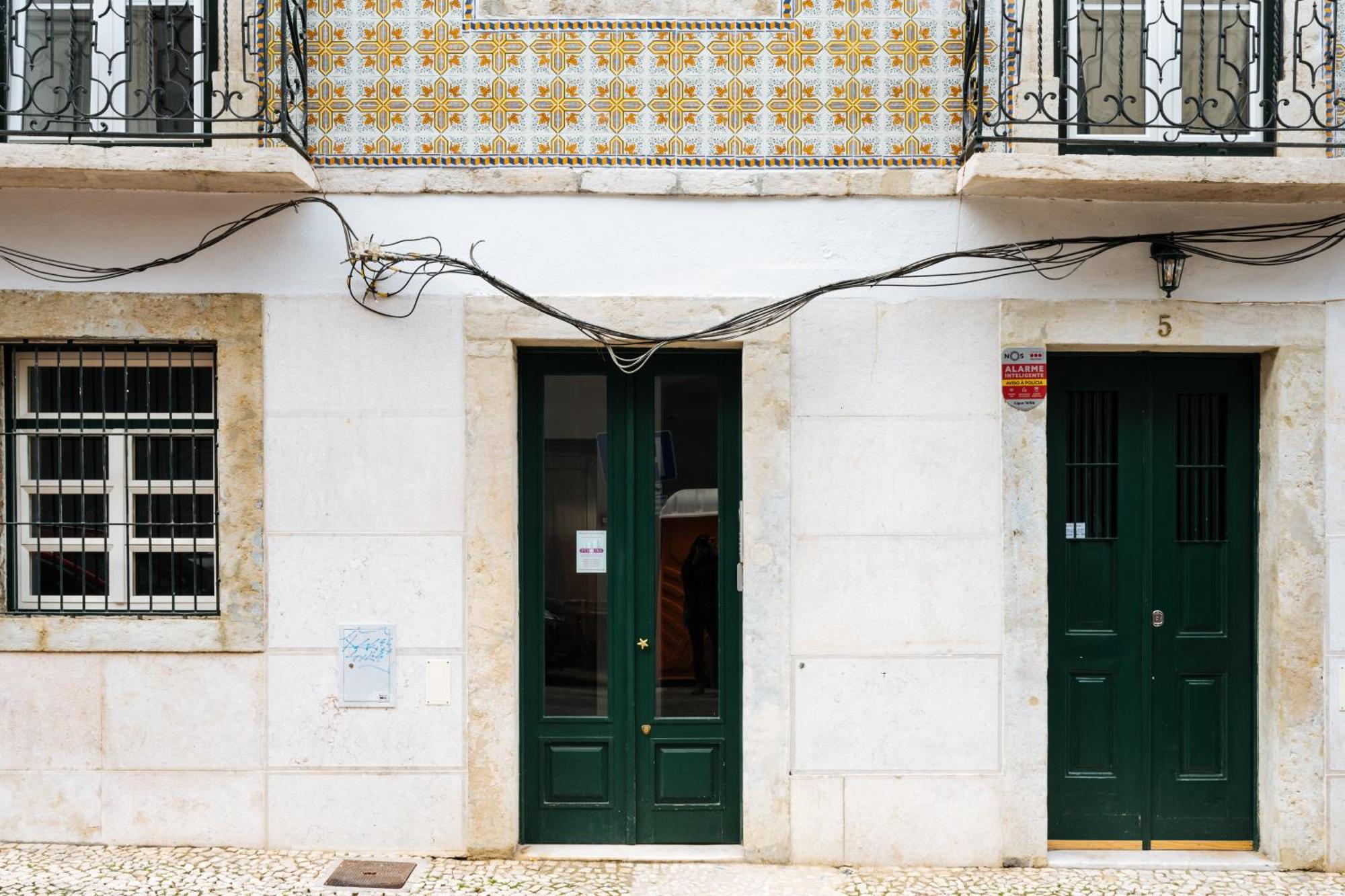 Lisbon Skyline Apartment By Misha'S Place 5E Экстерьер фото